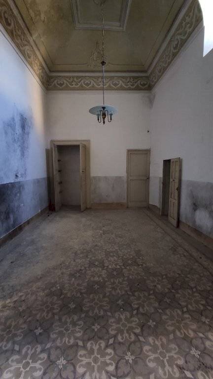 Stanza non arredata - Stabile - Palazzo via Monsignor d'Urso, Ruffano - foto 3