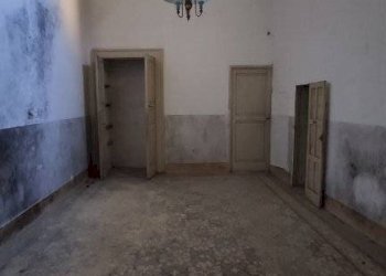 Stanza non arredata - Stabile - Palazzo via Monsignor d'Urso, Ruffano - foto 3