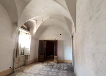 Interno palazzo - Stabile - Palazzo via Monsignor d'Urso, Ruffano - foto 5