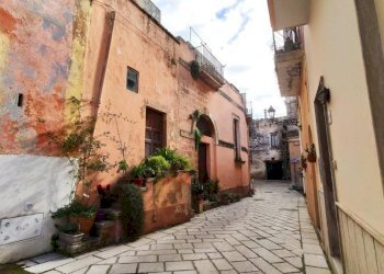 Zona - Stabile - Palazzo via Monsignor d'Urso, Ruffano - foto 13