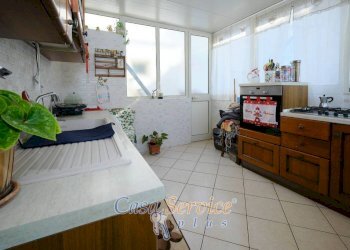 Cucina - Four-room apartment via Giuseppe Garibaldi, Gallipoli - photo 13