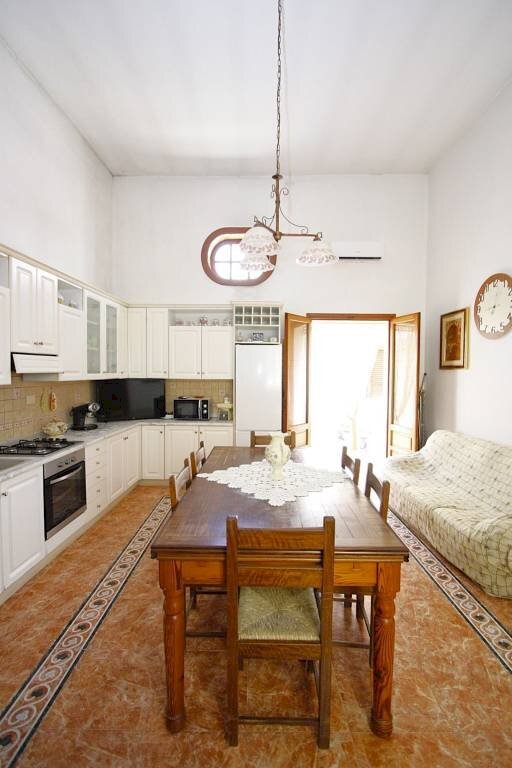 Cucina - Casa indipendente via Francesco De Pinedo, Casarano - foto 3