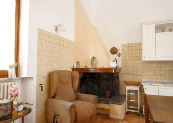 Salone - Casa indipendente via Francesco De Pinedo, Casarano - foto 14