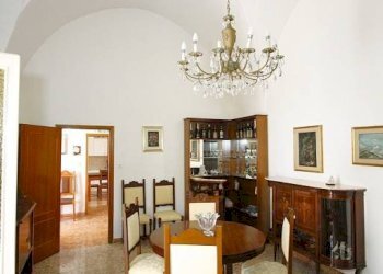 Salone - Casa indipendente via Francesco De Pinedo, Casarano - foto 18