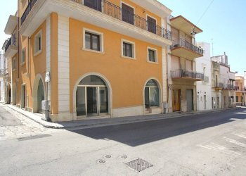 Zona - Negozio via Impero, Parabita - foto 9