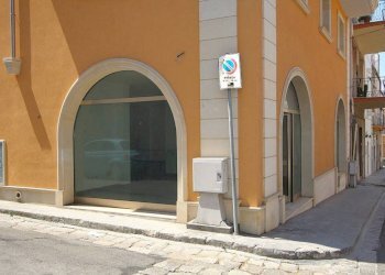 Zona - Negozio via Impero, Parabita - foto 12