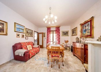 Salone - Three-room apartment corso Italia, Gallipoli - photo 12
