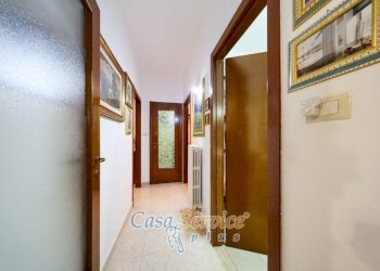 Corridoio - Three-room apartment corso Italia, Gallipoli - photo 16