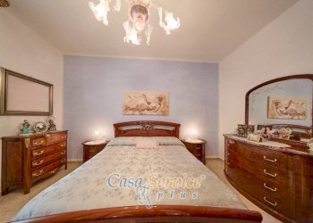 Camera da letto - Three-room apartment corso Italia, Gallipoli - photo 19