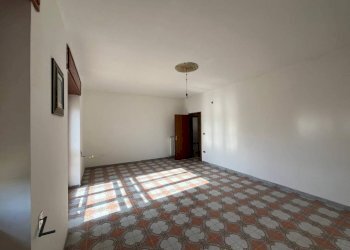 Stanza non arredata - Apartment via Alessandro Volta, Parabita - photo 4