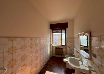 Bagno - Appartamento via Alessandro Volta, Parabita - foto 11
