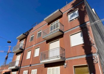 Facciata - Apartment via Alessandro Volta, Parabita - photo 21