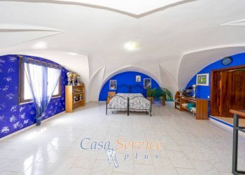 Camera da letto - Villa via Giuseppe Galliano, Casarano - photo 32