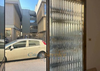 viste - Shop via Messina, Matino - photo 3