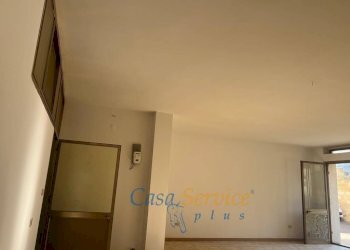 locale - Shop via Messina, Matino - photo 8