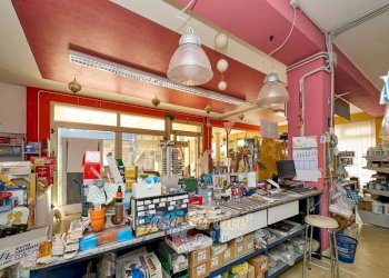 Interno non residenziale - Shop via Vittorio Emanuele, Supersano - photo 29