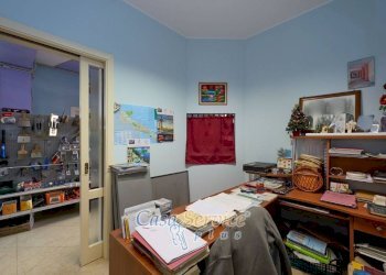 Stanza arredata - Shop via Vittorio Emanuele, Supersano - photo 47