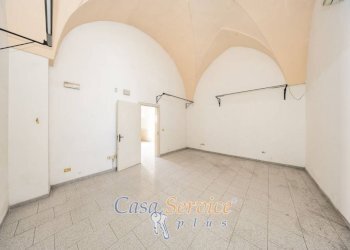 Stanza non arredata - Shop corso 20 Settembre, Casarano - photo 5