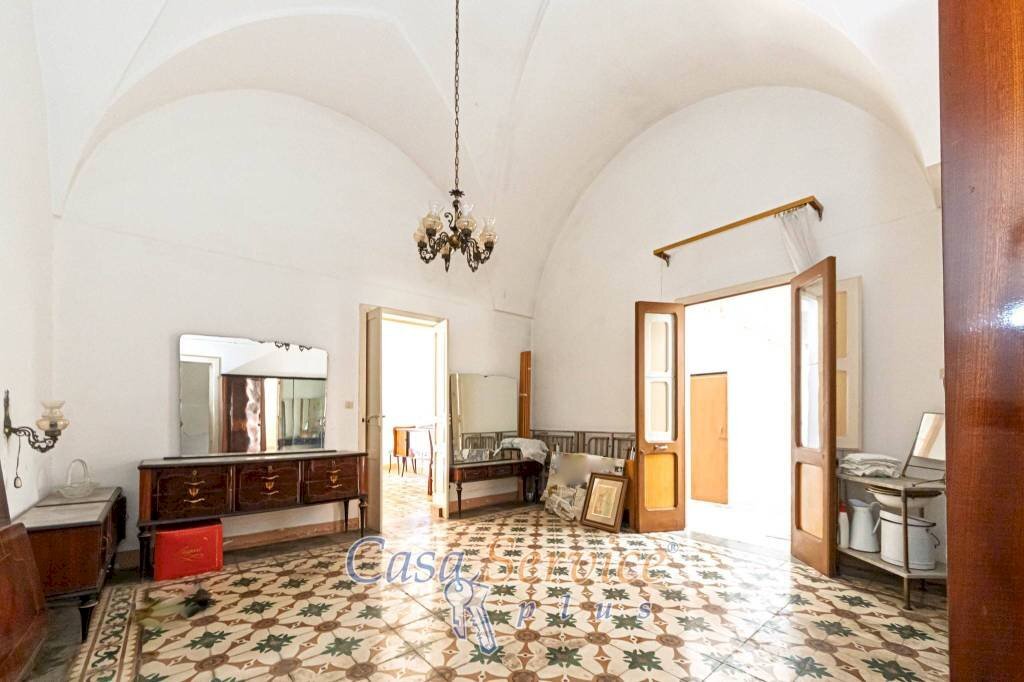 Salone - Independent house via Trento, Supersano - photo 1