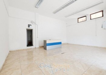 Stanza non arredata - Attività Commerciale via Firenze, Gallipoli - foto 4