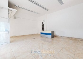 Interno non residenziale - Attività Commerciale via Firenze, Gallipoli - foto 5