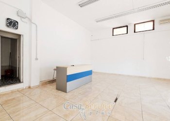 Interno non residenziale - Attività Commerciale via Firenze, Gallipoli - foto 9