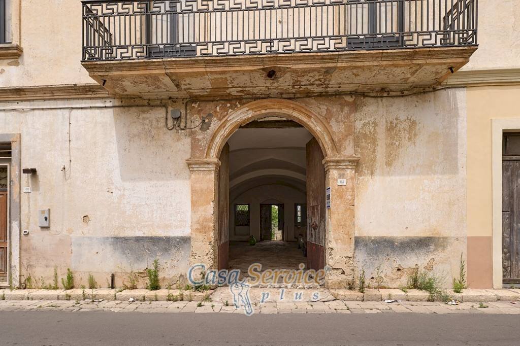 Facciata - Stabile - Palazzo via Roma, Alezio - foto 3