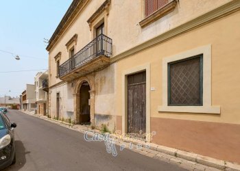 Zona - Stabile - Palazzo via Roma, Alezio - foto 2