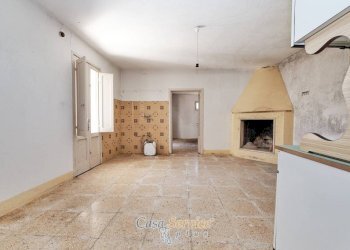 Cucina - Casa indipendente via Domenico Cirillo, Ruffano - foto 9