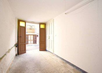 Posto macchina - Casa indipendente via Camillo Benso di Cavour, Parabita - foto 15