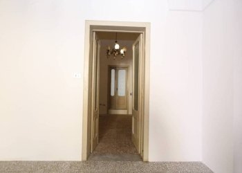 Corridoio - Casa indipendente via Camillo Benso di Cavour, Parabita - foto 23
