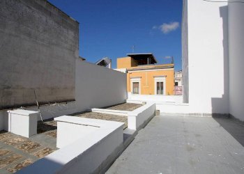 Terrazzo - Casa indipendente via Camillo Benso di Cavour, Parabita - foto 31