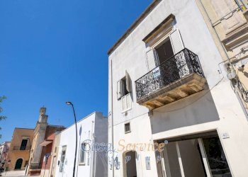 Facciata - Casa indipendente via Principe di Napoli, Neviano - foto 1