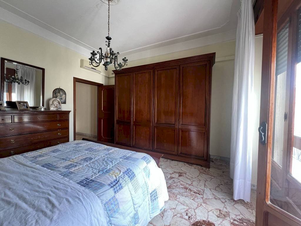 Camera da letto - Casa indipendente via Vittorio Veneto, 63, Matino - foto 2