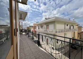 Balcone - Casa indipendente via Vittorio Veneto, 63, Matino - foto 15
