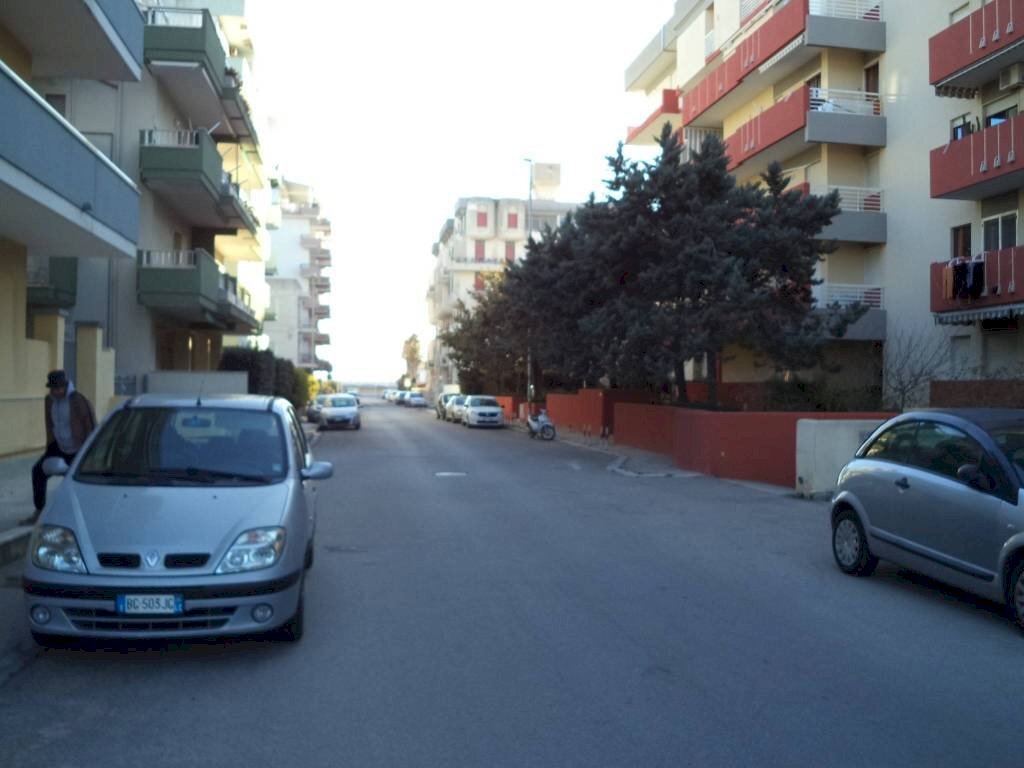 Zona - Box via Antonio Rosmini, Gallipoli - photo 1