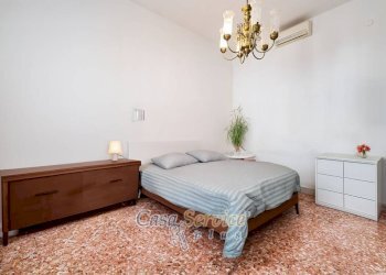 Camera da letto - Casa indipendente via Savoia, Matino - foto 15