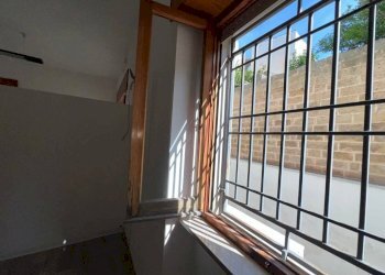 Balcone - Negozio via Nizza, Matino - foto 16
