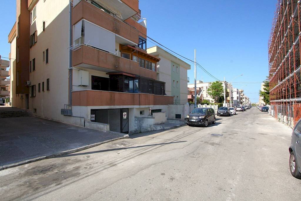 Zona - Box via Milano, Gallipoli - photo 3