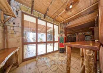 Interno non residenziale - Casa indipendente viale della Satureggia, Matino - foto 10