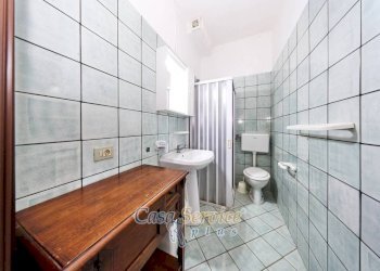 Bagno - Casa indipendente viale della Satureggia, Matino - foto 27