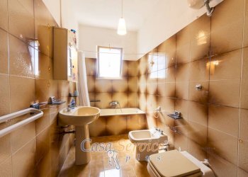 Bagno - Appartamento via Mariana Albina, Alezio - foto 27