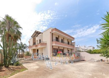 facciata - Villa via Arturo Toscanini, Nociglia - foto 4