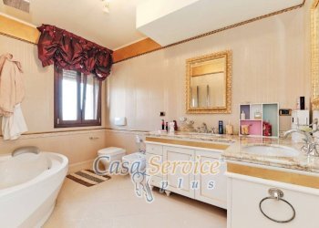 bagno - Villa via Arturo Toscanini, Nociglia - foto 16