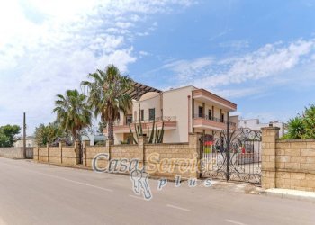 facciata - Villa via Arturo Toscanini, Nociglia - foto 29