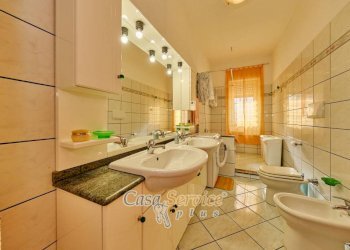 Bagno - Casa indipendente via Siena, Parabita - foto 12