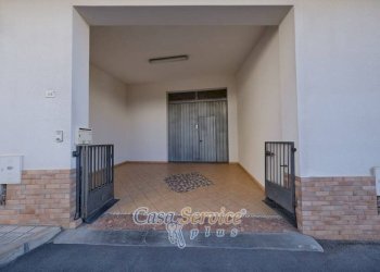 Box auto - Casa indipendente via Siena, Parabita - foto 42