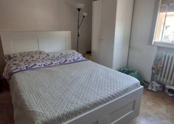 Camera da letto - Appartamento via Giuseppe Mazzini, 50, Bologna (zona Massarenti) - foto 23