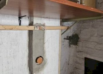 Cantina - Box via della Gabella, 1, Bologna (zona Corticella) - foto 2