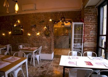 Interno non residenziale - Ristorante Torino (zona San Salvario) - foto 9